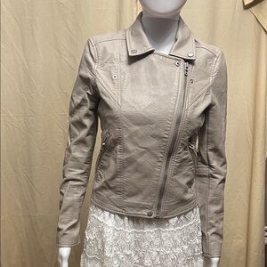 Women's faux Leather Jacket in tan/taupe color - Blank NYC